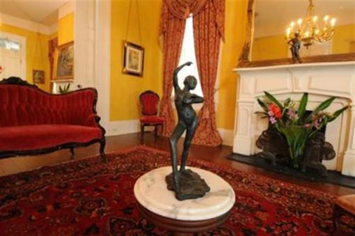 фото отеля Degas House New Orleans