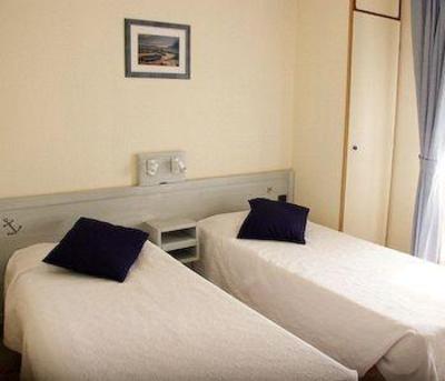фото отеля Hotel Le Dauphin Arcachon