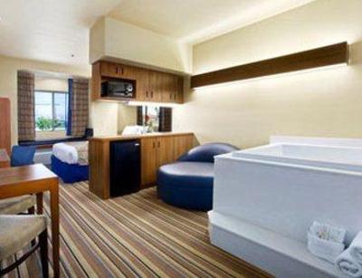 фото отеля Microtel Inn & Suites Las Vegas