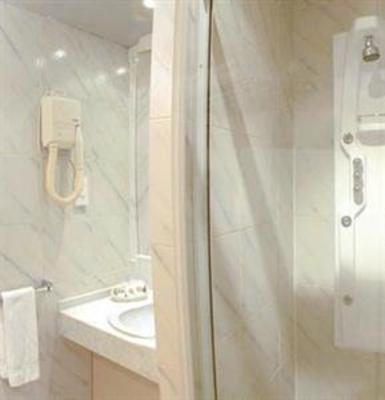 фото отеля Neuilly Park Hotel Neuilly-sur-Seine