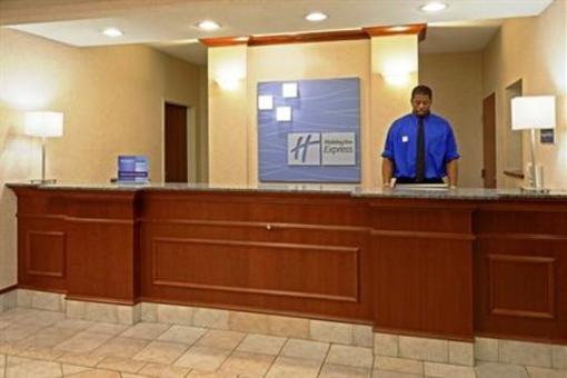фото отеля Holiday Inn Express East Greenbush (Albany - Skyline)
