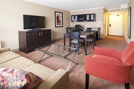 фото отеля Best Western Premier Nicollet Inn