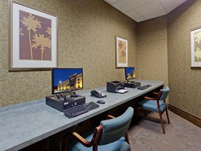 фото отеля La Quinta Inn & Suites Edgewood/APG