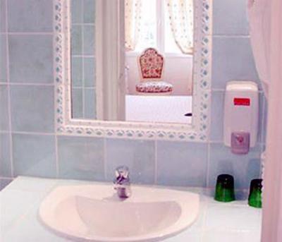 фото отеля Armenonville Hotel