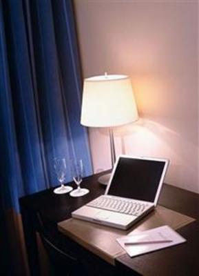 фото отеля Hotel Elysees Regencia Paris