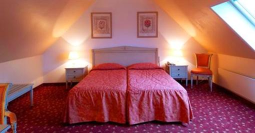 фото отеля Quality Hotel Rueil Centre