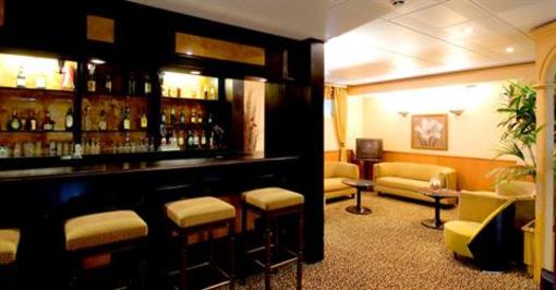 фото отеля Quality Hotel Rueil Centre