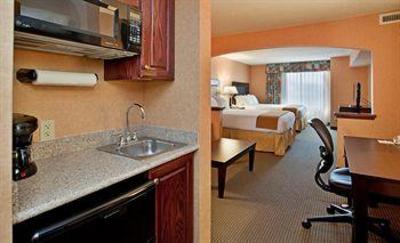фото отеля Holiday Inn Express & Suites Rolla