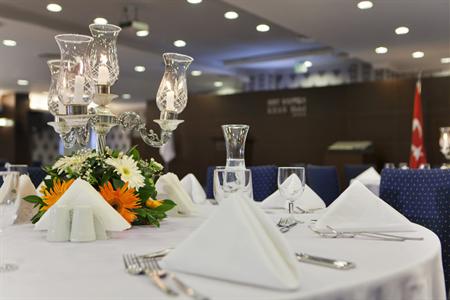 фото отеля BEST WESTERN Khan Hotel