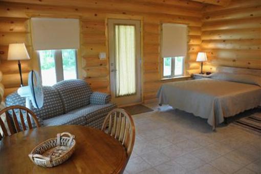 фото отеля Chalets & Spa Lac-Saint-Jean