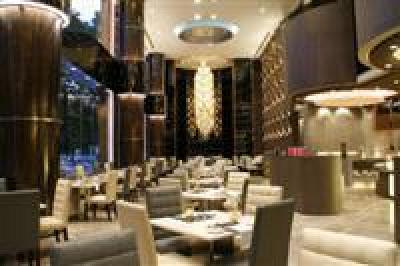 фото отеля New World Saigon Hotel