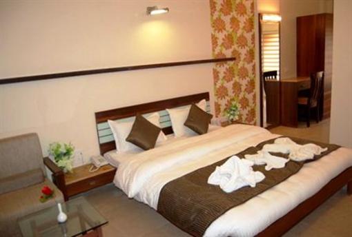 фото отеля Rishab Club & Resorts