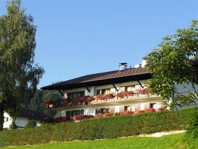 фото отеля Pension Seeblick Nussdorf am Attersee