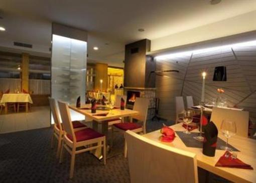 фото отеля Hotel Kravi Hora