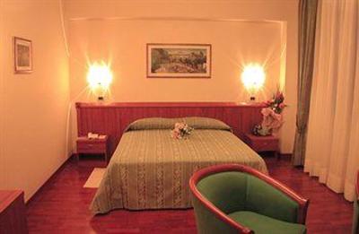 фото отеля Hotel Lo Scudo