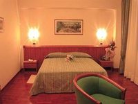 Hotel Lo Scudo