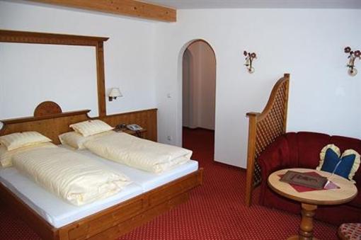 фото отеля Michaelerhof Hotel Gnadenwald