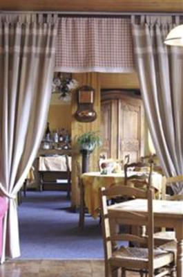 фото отеля Hotel Cristol Briancon