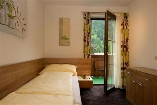 фото отеля Appartementhaus Renate Rauris