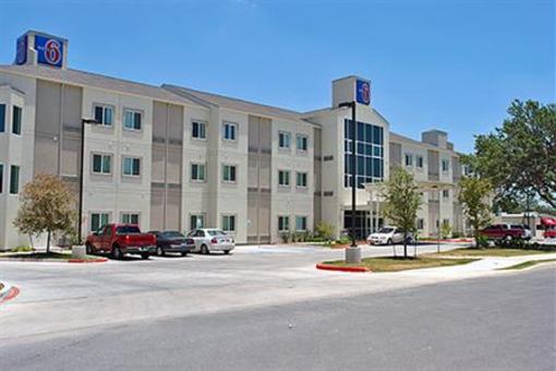 фото отеля Motel 6 San Antonio