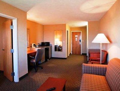 фото отеля Rodeway Inn Cozad