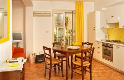 фото отеля Residence Degli Agrumi Taormina