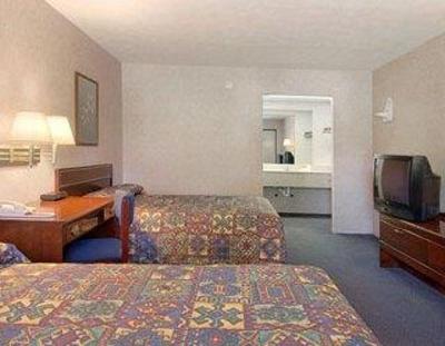 фото отеля Days Inn Elizabethtown (North Carolina)