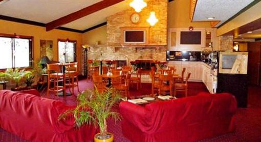 фото отеля AmericInn Lodge & Suites Shawano