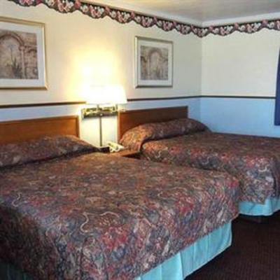 фото отеля Rainbow Motel Montpelier