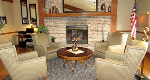 фото отеля AmericInn Lodge & Suites Hutchinson