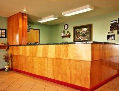 фото отеля Super 8 Farmington