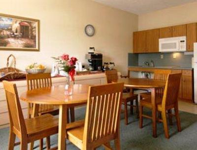 фото отеля Travelodge Suites Okeechobee
