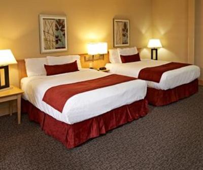 фото отеля LivINN Hotel Fridley