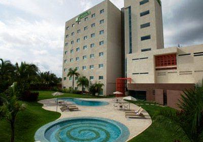 фото отеля Wyndham Garden Colima