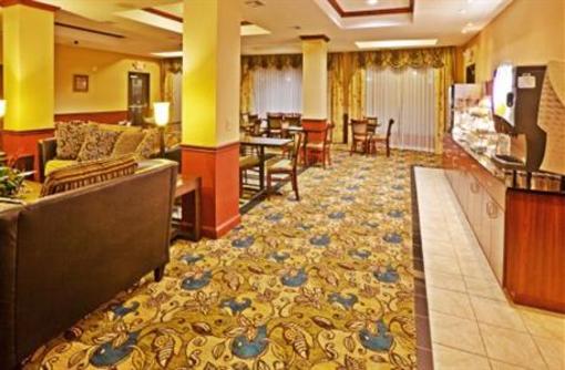 фото отеля Holiday Inn Express Hotel & Suites Perry (Oklahoma)