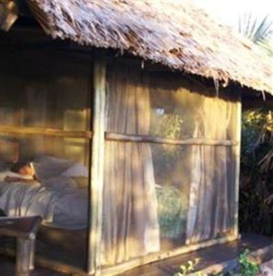 фото отеля Saadani Safari Lodge