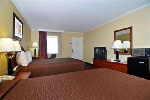 фото отеля BEST WESTERN McKenzie