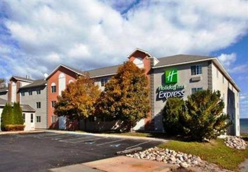 фото отеля Holiday Inn Express St. Ignace