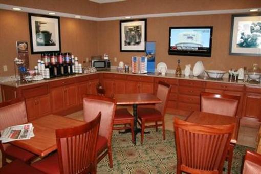 фото отеля Hampton Inn Poland/ Boardman