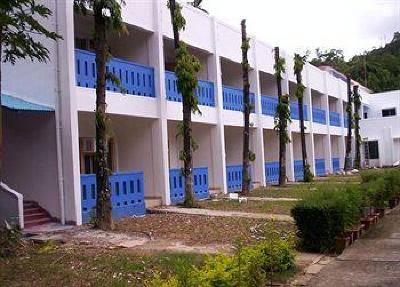 фото отеля Peerless Sarovar Portico