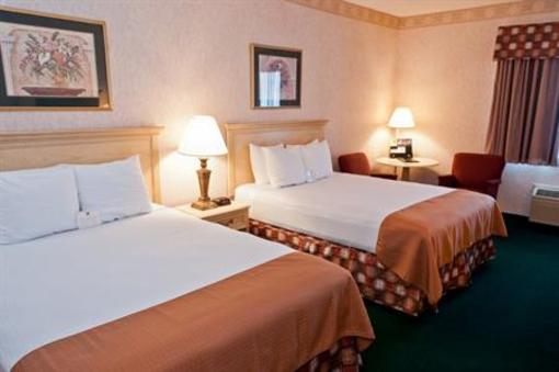 фото отеля BEST WESTERN Circus City Inn
