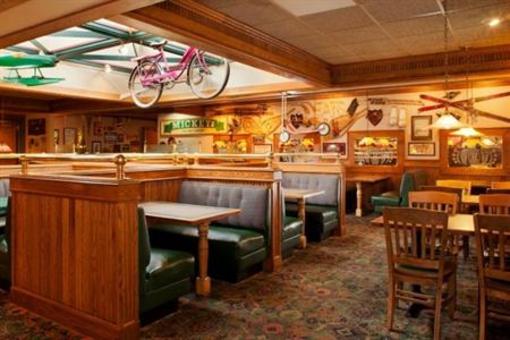 фото отеля Best Western Holiday Lodge Clear Lake