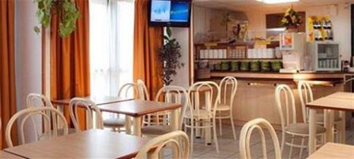 фото отеля Premiere Classe Orleans Ouest La Chapelle Saint Mesmin