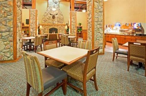 фото отеля Holiday Inn Express Suites Mountain Iron