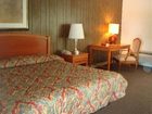фото отеля Royal American Motor Inn Hotel