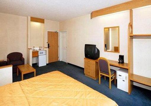 фото отеля Sleep Inn & Suites Port Clinton