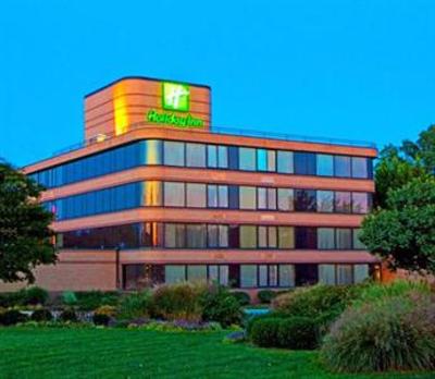 фото отеля Holiday Inn Solomons Conference Center and Marina