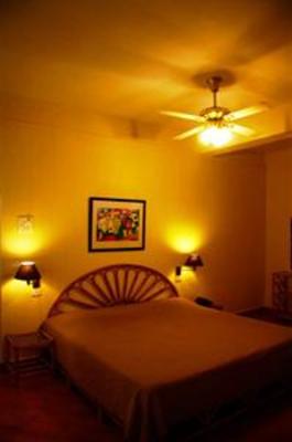 фото отеля Chalston Beach Resort