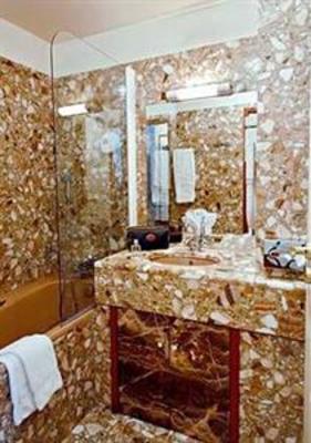 фото отеля Logis Amelie