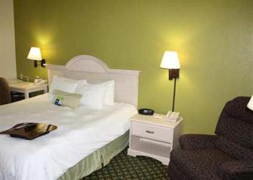 фото отеля Hampton Inn Jackson Pearl Airport